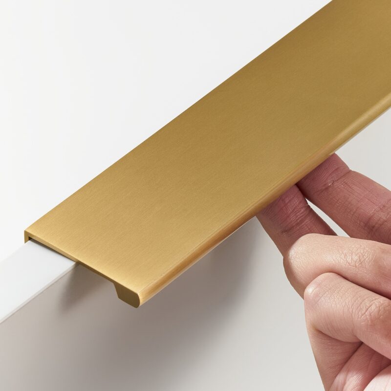 VYRA Solid Brass Edge Pulls