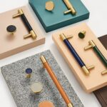 BEETHAM Tiradores de cuero y latón macizo para muebles