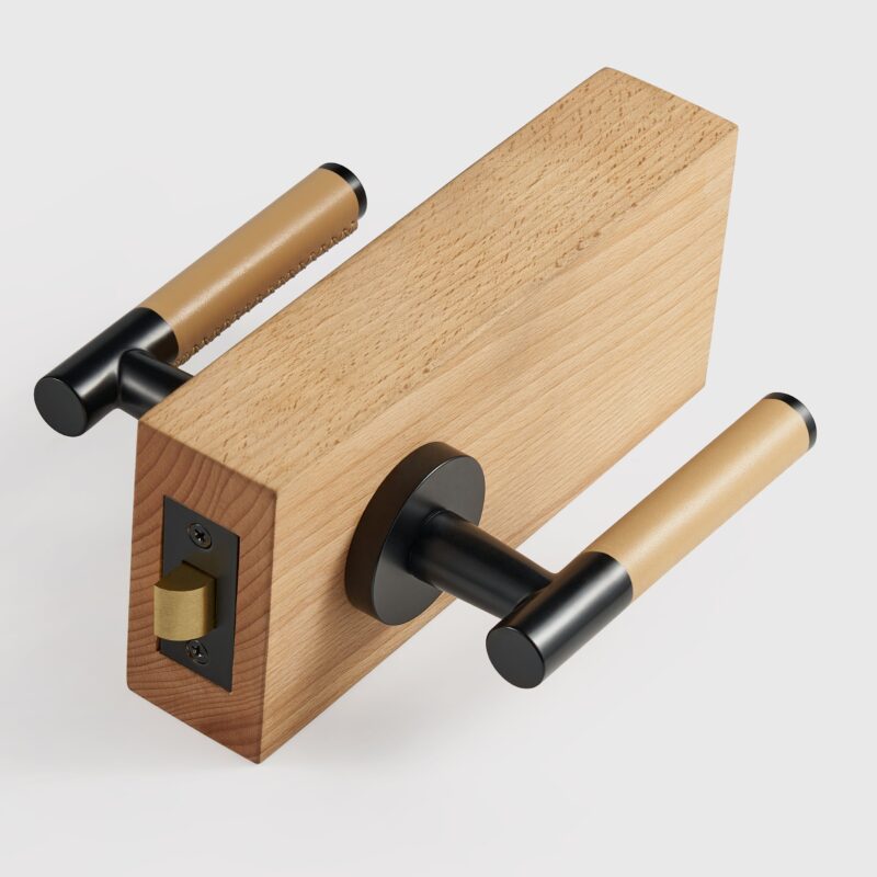 BEETHAM Massief messing en lederen deurkrukken in matzwart 10 BEETHAM massief messing en lederen deurkrukken in matzwart