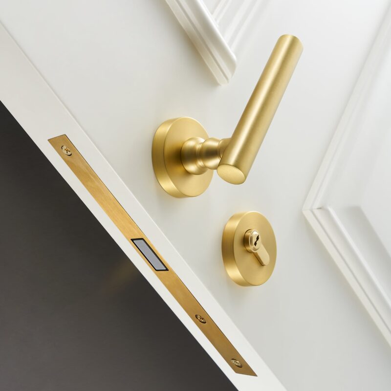 NOVUS Maniglie per porte in ottone massiccio e set di serrature 13 Maniglie per porte e set di serrature NOVUS in ottone massiccio