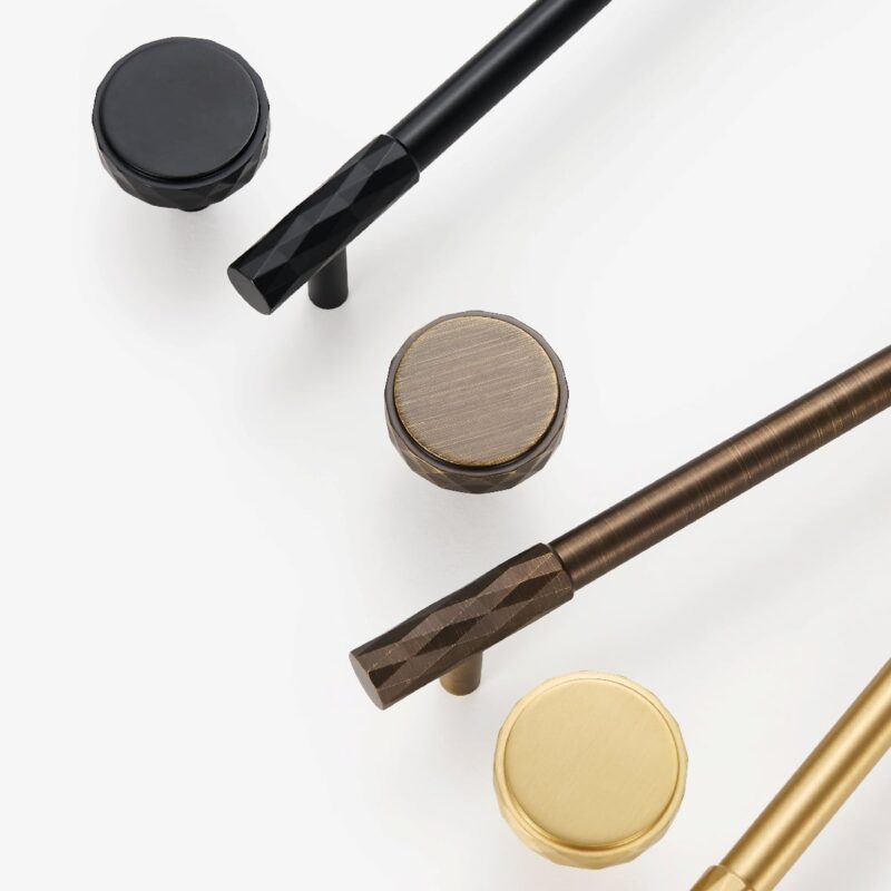 Pomos de latón macizo ADAMAS 3 Pomos de latón macizo ADAMAS