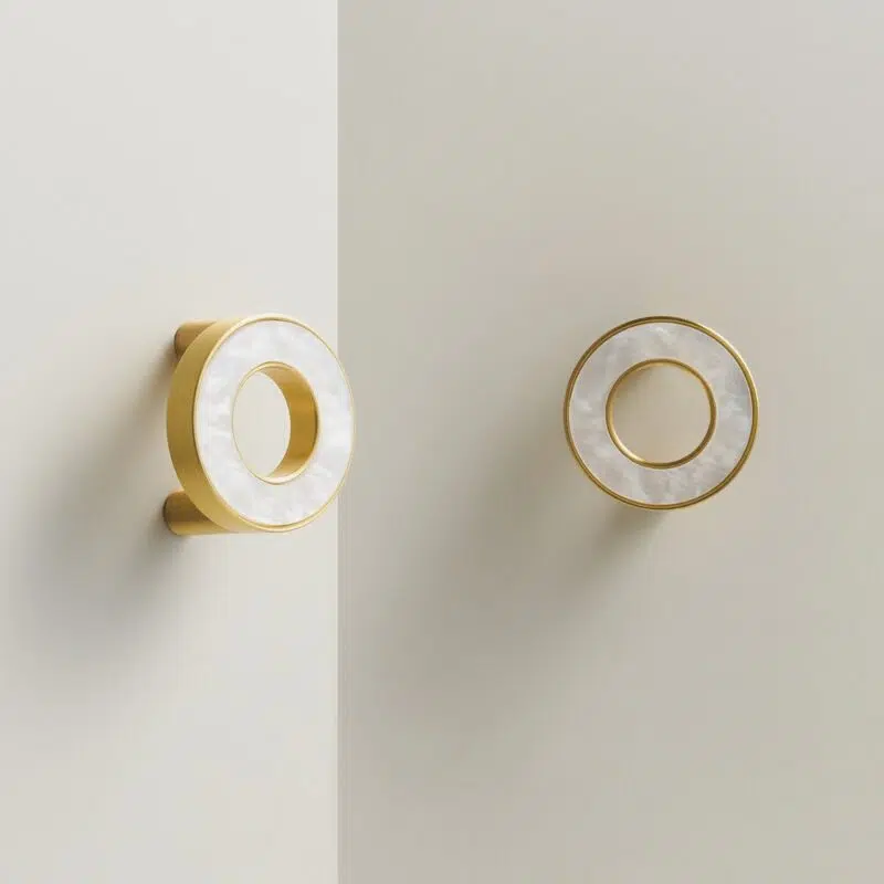 ALBA Tirador de latón macizo y acrílico 6 Tirador ALBA de latón macizo y acrílico