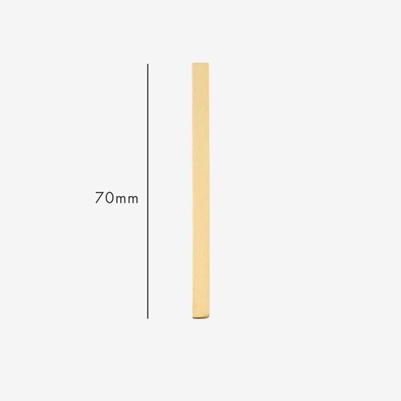 AMYTHUS Satin-Buchstaben aus massivem Messing