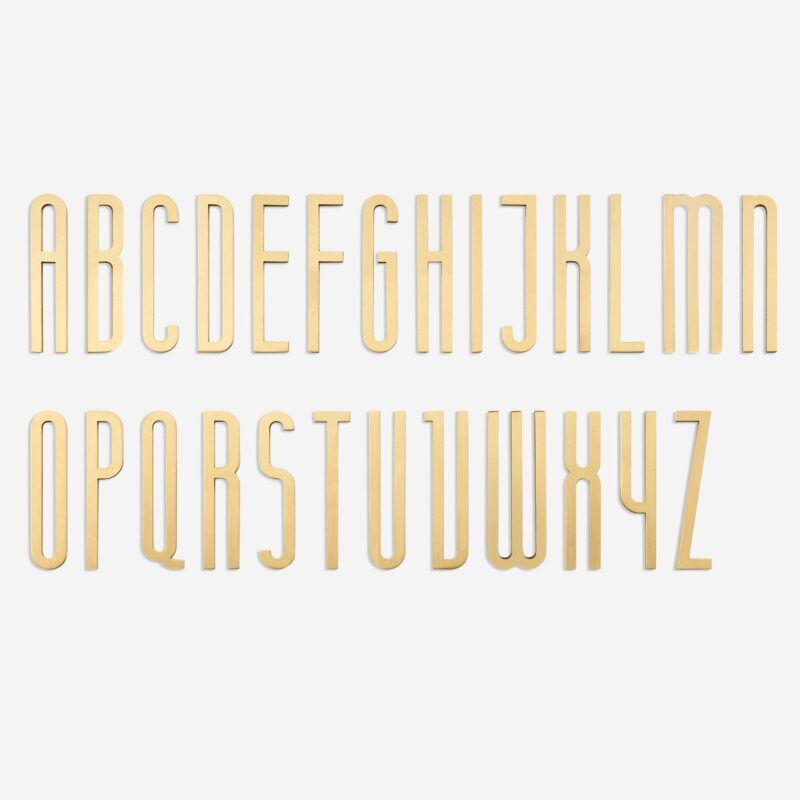 AMYTHUS Satin-Buchstaben aus massivem Messing