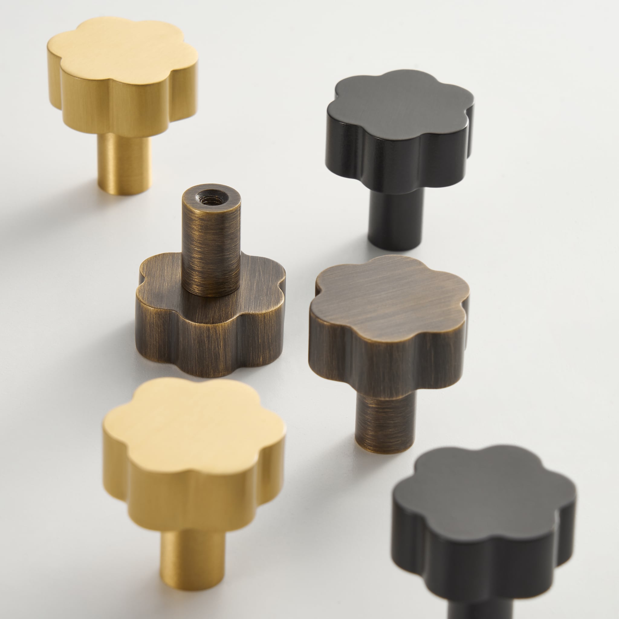 ARA Solid Brass Knob