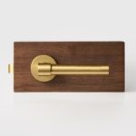 Maniglia a leva in ottone massiccio ARIS