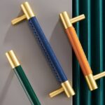 BEETHAM Tiradores de cuero y latón macizo para muebles