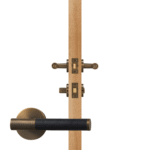 BEETHAM Manillones de latón macizo y cuero en latón antiguo