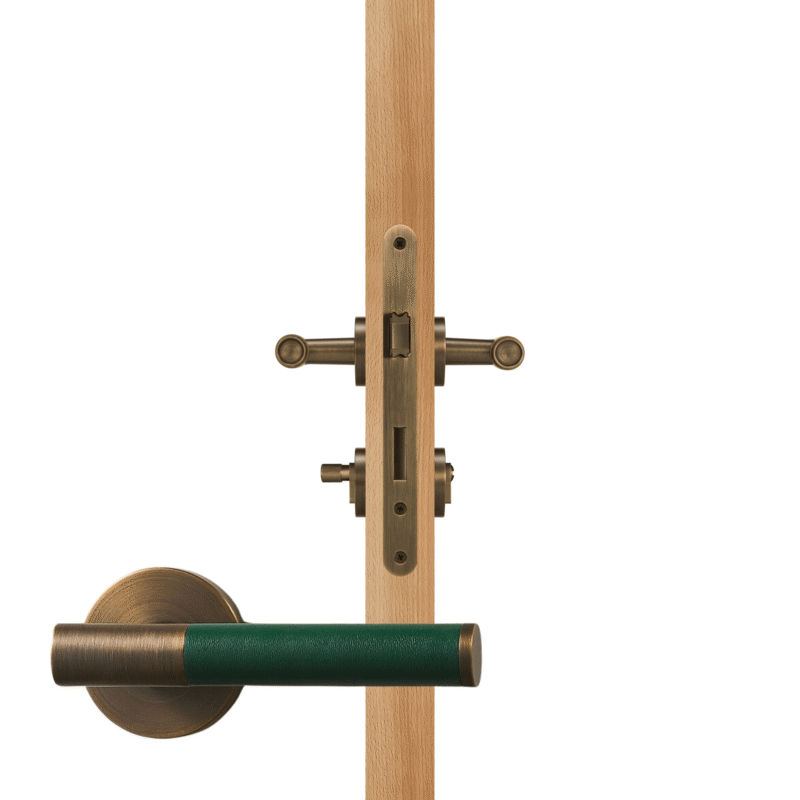 BEETHAM Manillones de latón macizo y cuero en latón antiguo