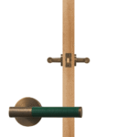 BEETHAM Manillones de latón macizo y cuero en latón antiguo