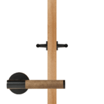 BEETHAM massief messing en lederen deurkrukken in matzwart