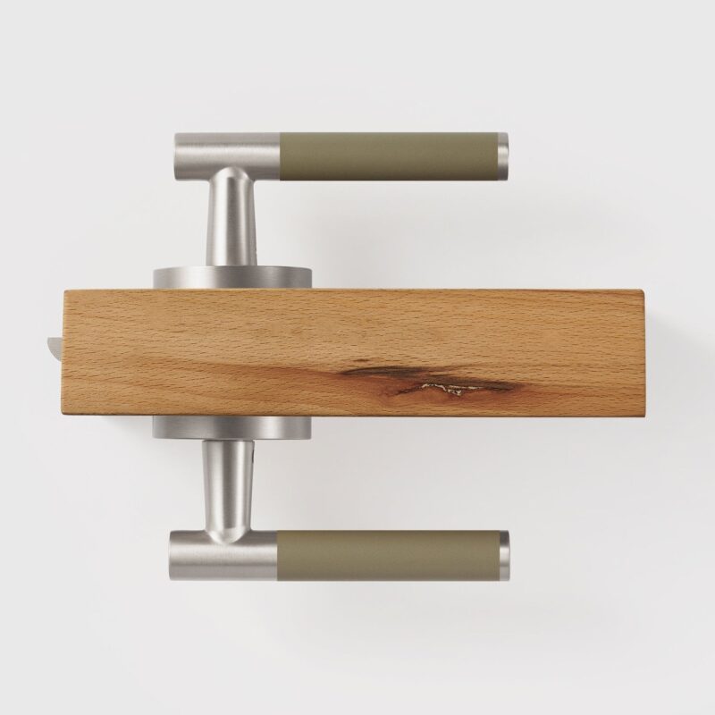 BEETHAM Massief messing en lederen deurkrukken in satijnnikkel 11 BEETHAM Massief messing en lederen deurkrukken in satijnnikkel