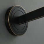 CELESTE Wandleuchte aus massivem Messing