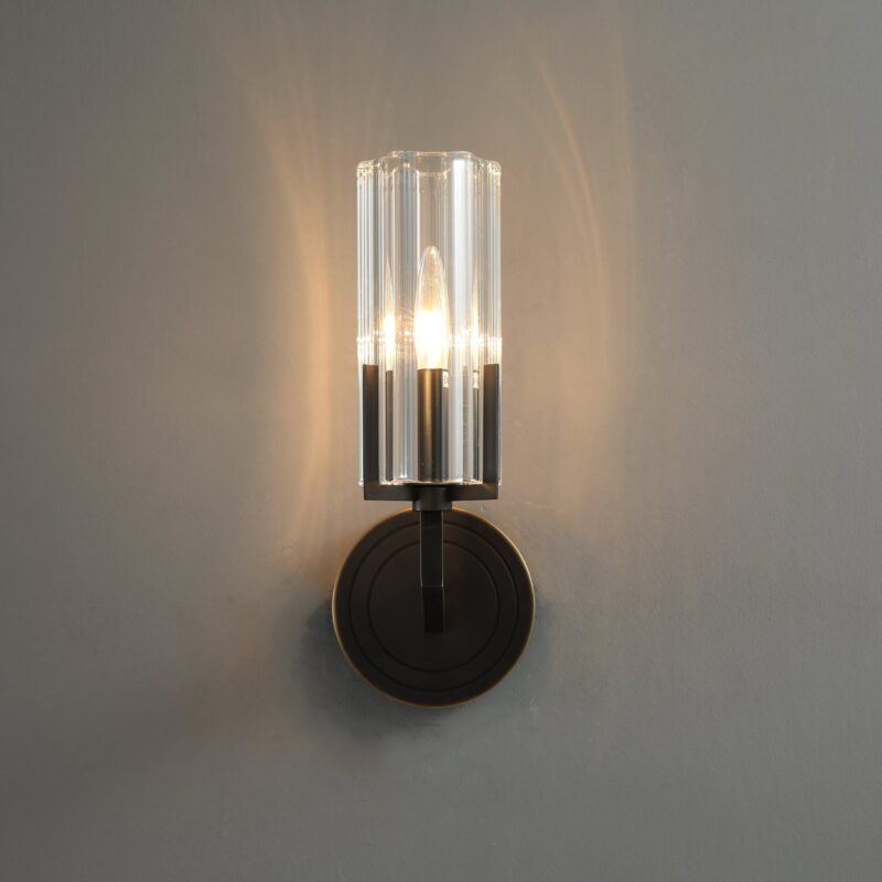 CELESTE Wandleuchte aus massivem Messing