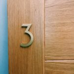 DEKO Hausnummern aus massivem Messing