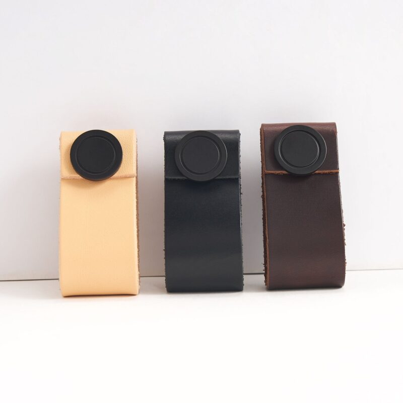 Tiradores de cuero y latón DIVES