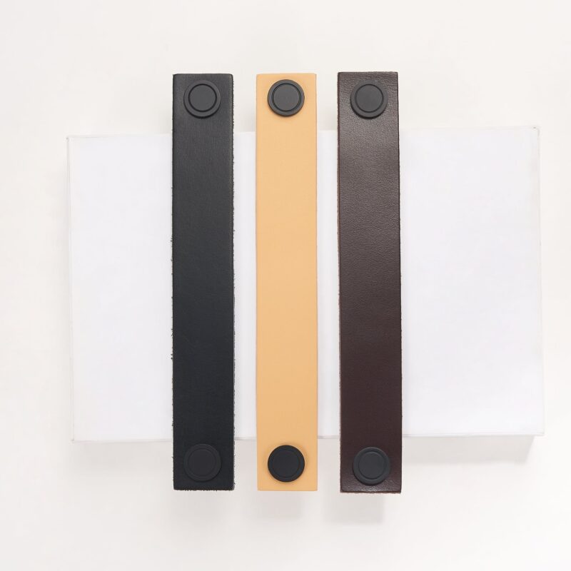 Tiradores de cuero y latón DIVES