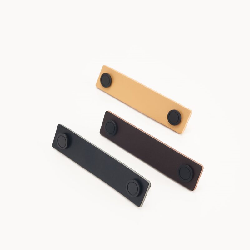 Tiradores de cuero y latón DIVES