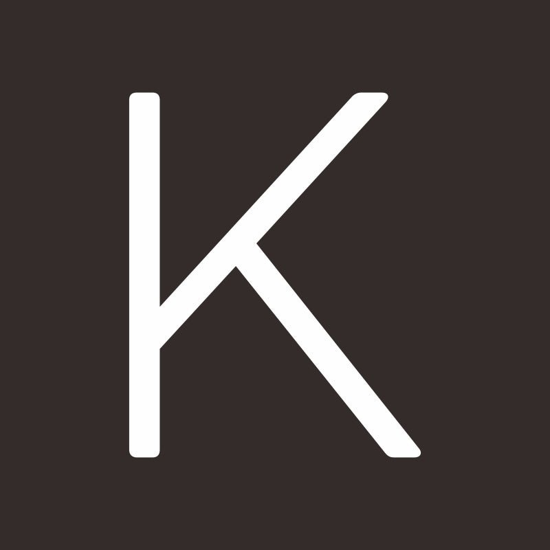 EZRA Personaggi in bianco