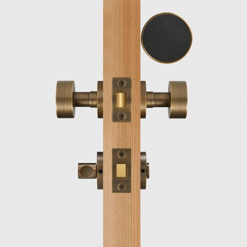 FERN Bouton de porte en laiton massif et cuir - Laiton antique