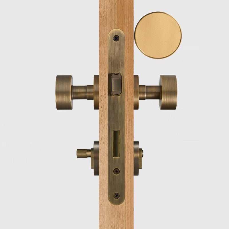 FERN Bouton de porte en laiton massif et cuir - Laiton antique