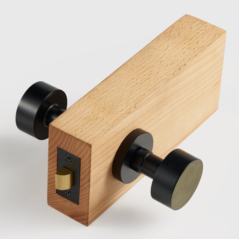 FERN Massief messing en lederen deurknop – Mat zwart 5 FERN Massief messing en lederen deurknop – Mat zwart