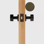 FERN Massief messing en lederen deurknop – Mat zwart