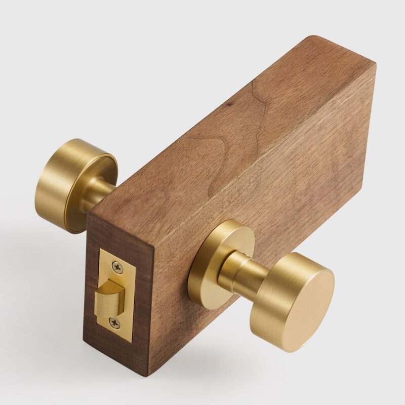 FERN Bouton de porte en laiton massif et cuir - Laiton satiné