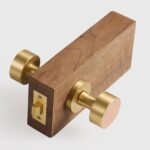 FERN Bouton de porte en laiton massif et cuir - Laiton satiné