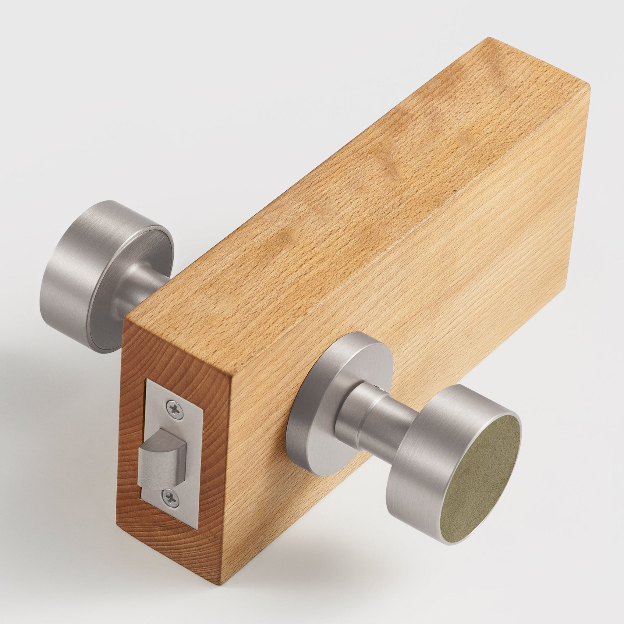 FERN Bouton de porte en laiton massif et cuir - Nickel satiné