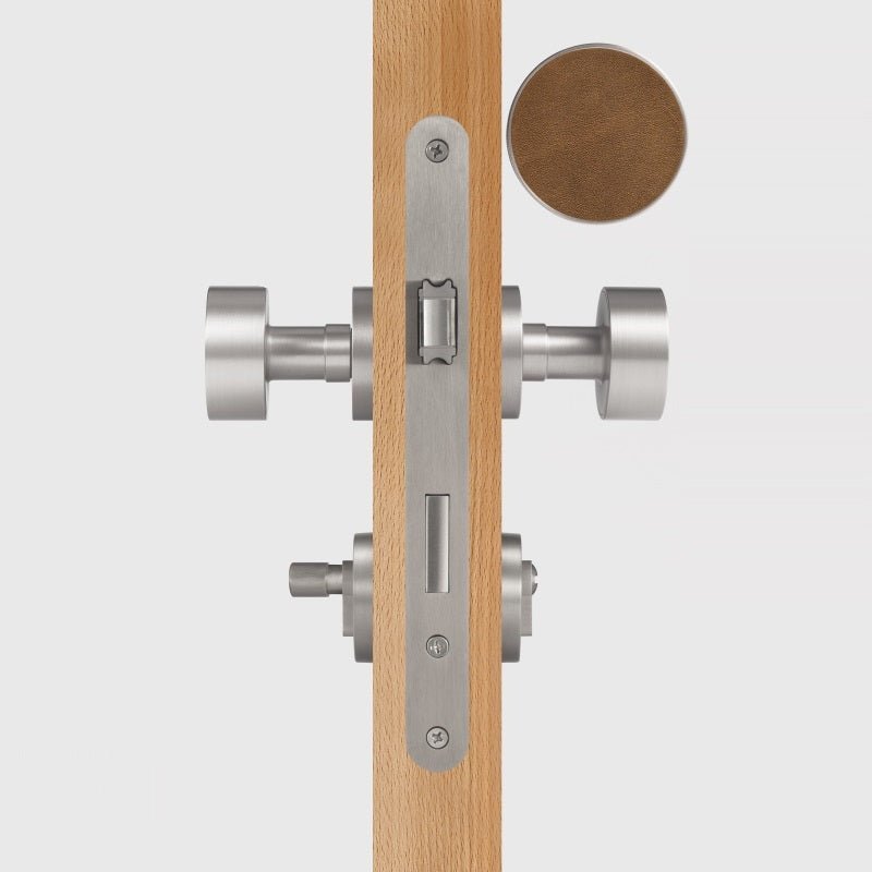 FERN Bouton de porte en laiton massif et cuir - Nickel satiné