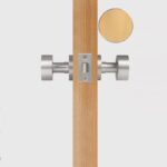 FERN Bouton de porte en laiton massif et cuir - Nickel satiné