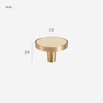 Pomo FERN de latón macizo y cuero