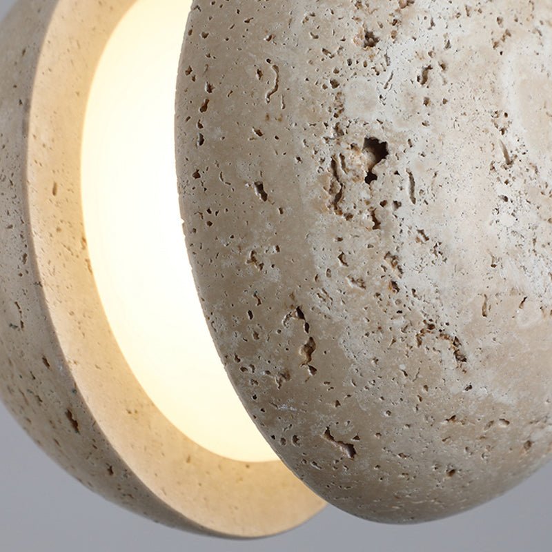 GAIA Pendelleuchte aus Stein und Walnussholz