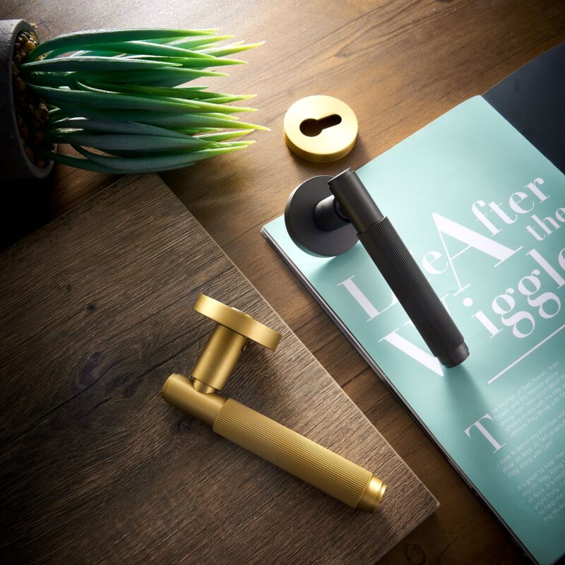 GOTHAM Deurkrukken & Slotenset 4 GOTHAM Deurkrukken & Slotenset