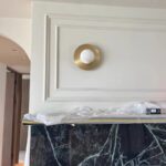 HALO Marmor-Wandleuchte