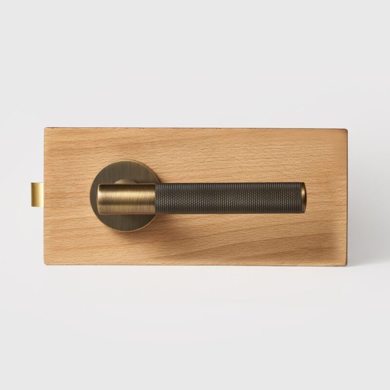 Poignée de porte à levier en laiton massif HART