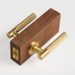 Poignée de porte à levier en laiton massif HART