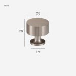 Pomos de latón macizo KANA