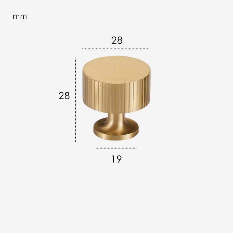 Pomos de latón macizo KANA