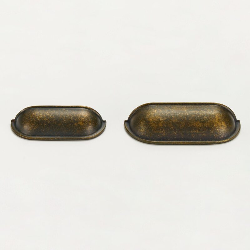 Maniglie a tazza in ottone massiccio KORA