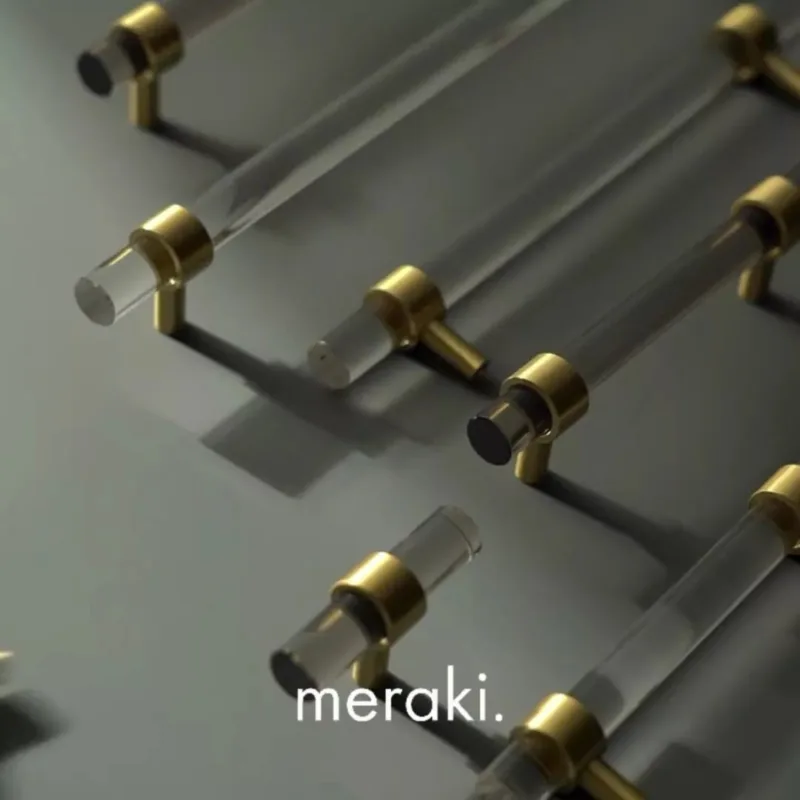 KRISTAL Tiradores de acrílico y latón