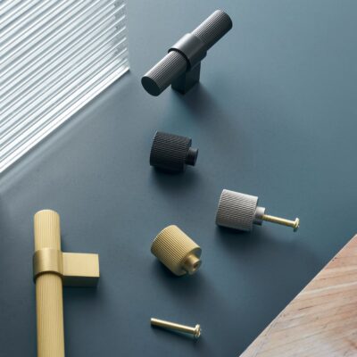 LEVVA Knopf aus massivem Messing