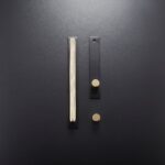 Mango moleteado LUX con placa