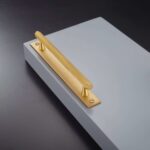 Mango moleteado LUX con placa