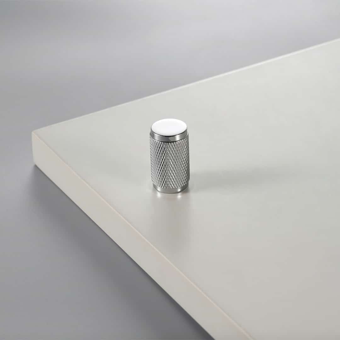 LUX Rändelknöpfe aus massivem Messing