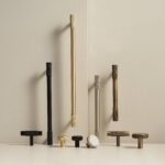 Barre a T in ottone zigrinato MANHATTAN