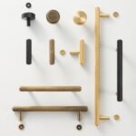 Barras en T moleteadas de latón macizo PLAKA