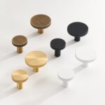 SYRA Solid Brass Knurled Knob