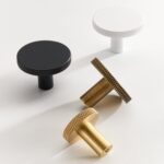 SYRA Solid Brass Knurled Knob